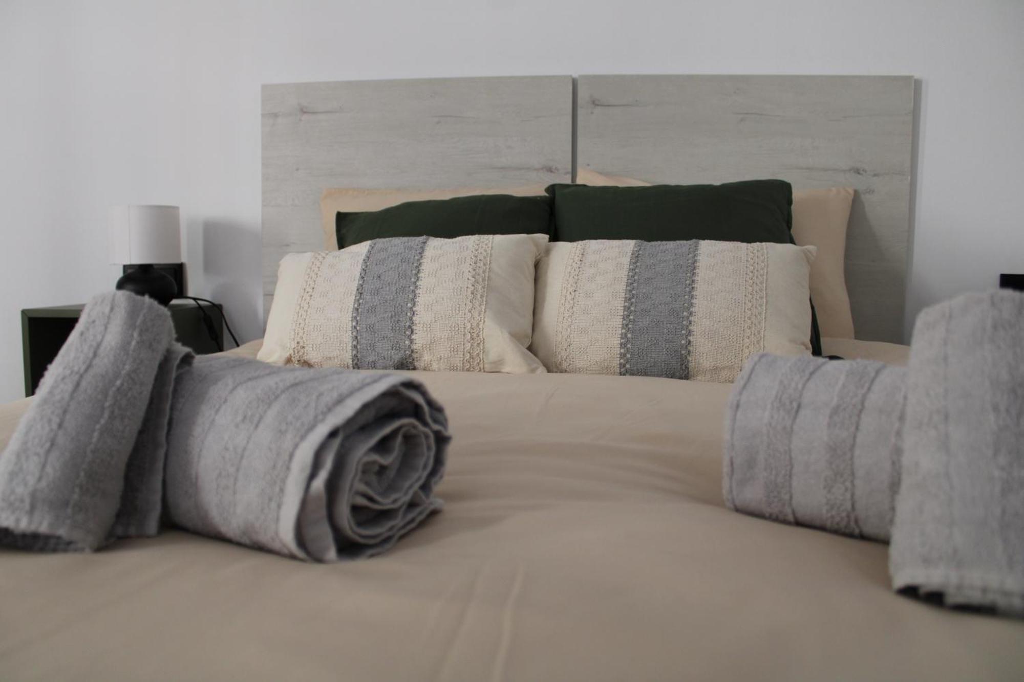 Las Arenas Suites 2 Playa Valencia Ngoại thất bức ảnh